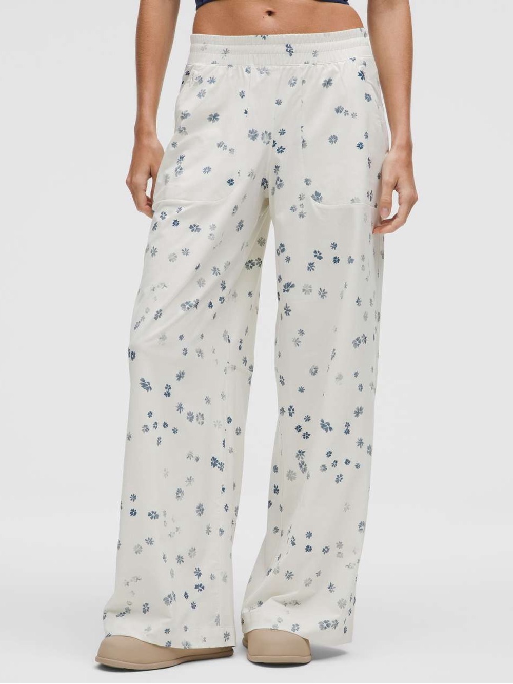 Lululemon Swift Mid-Rise Wide-Leg Pant Size 8